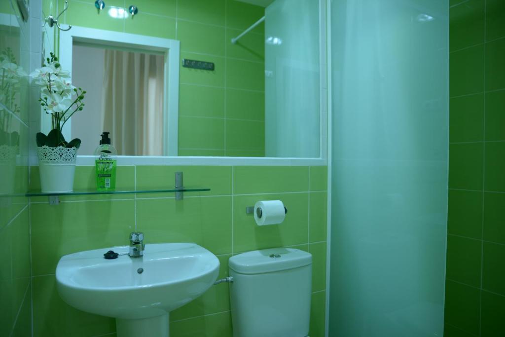 Nersan Hotel Madrid Room photo